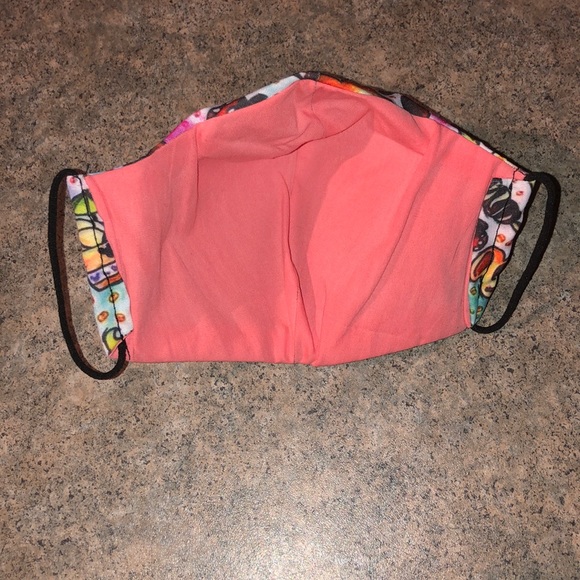 3/15$ Custom Disney snacks print 😷 face-mask - Picture 5 of 5